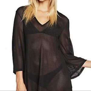 Jordan taylor mesh open knit 3/4 sleeve swimsuit cover up in black. Size M